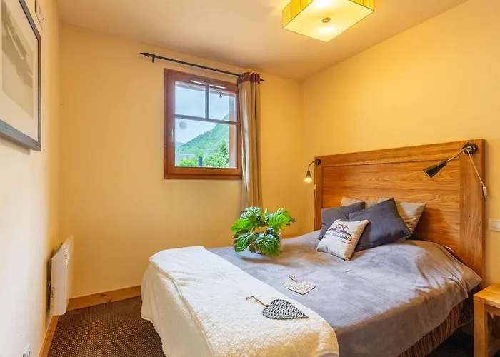 Appartement Au Centre Avec Piscine Et Sauna, Wi-Fi Inclus - Fr-1-296-422 Διαμέρισμα